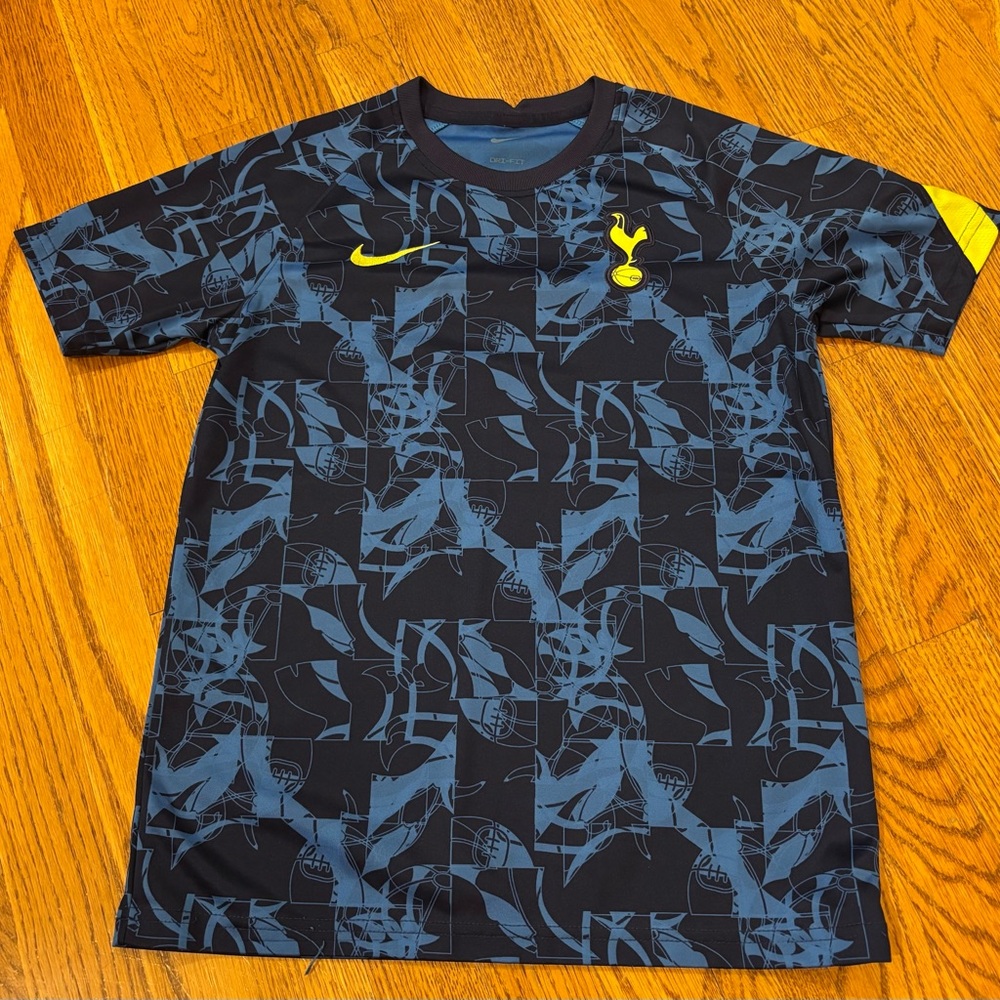 Nike Kids Tottenham Hotspur Black and Blue Jersey Youth Medium